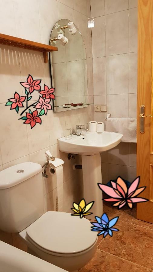 Hostal Plaza El Espinar Zewnętrze zdjęcie